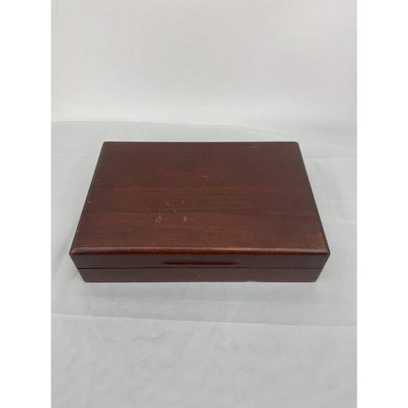 Vintage Cutco No. 47 Cutlery Knife Set Wooden Box & 8 Steak Knives - Picture 4 of 9